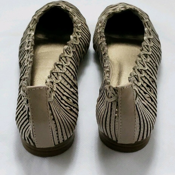 NWOB Life Stride Flats 6.5 M - Picture 8 of 8